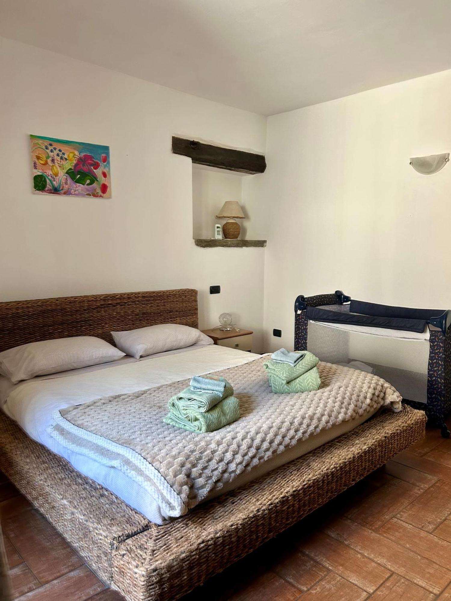 Al Civico 7 Villa Oliveto Lario Exteriör bild
